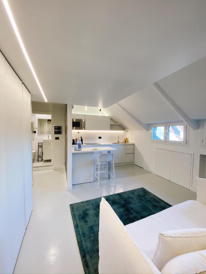 Mansarda In Bianco By Wonderful Italy Apartment Turin Bagian luar foto